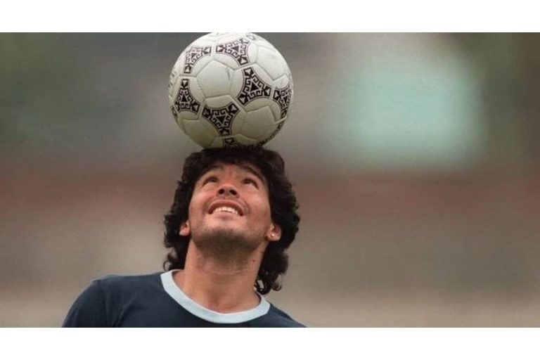 La magia di Maradona nelle parole di Gianni Mura